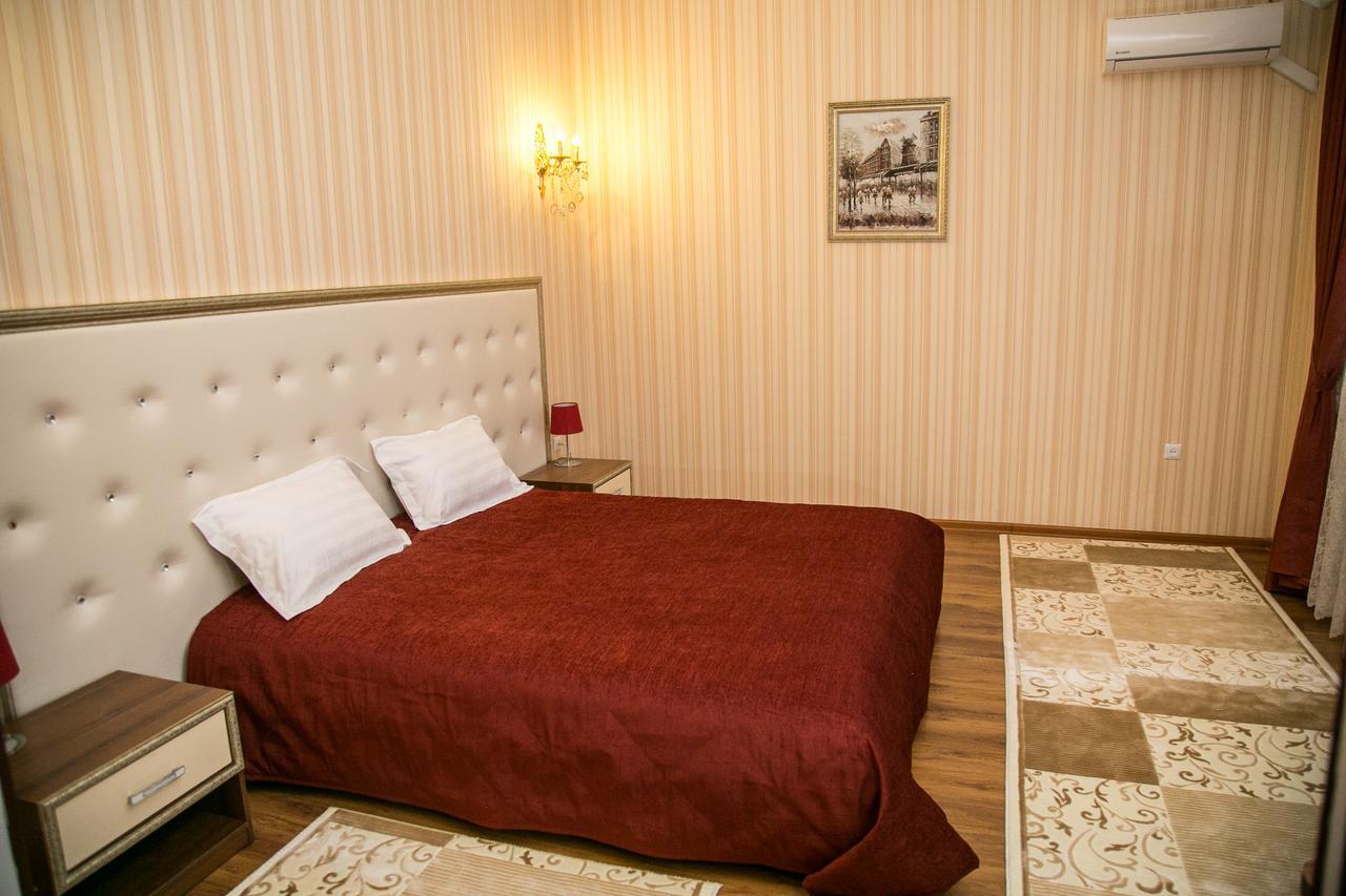 Complex Bella Vista Hotel Kyzylorda Exterior photo