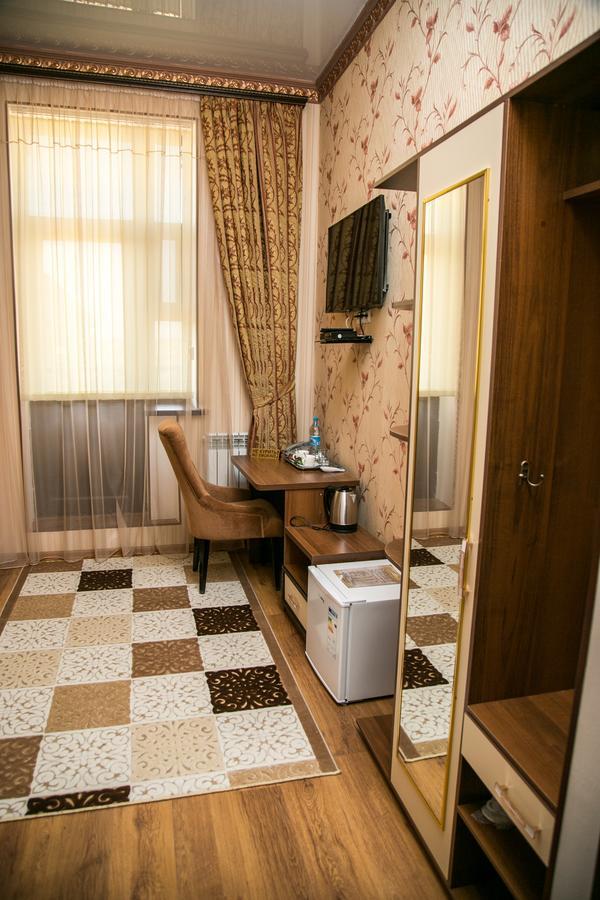 Complex Bella Vista Hotel Kyzylorda Exterior photo